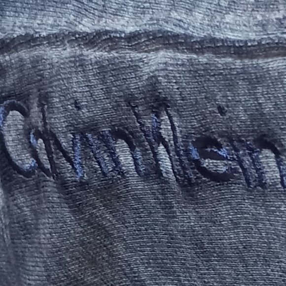 NWT Calvin Klein Performance Asymmetrical Top 3X Gray V-Neck Short Sleeve - Picture 5 of 8